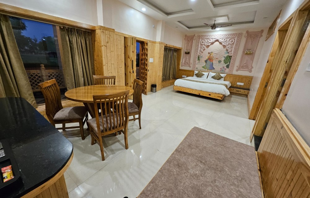The Mewar Palace & resort